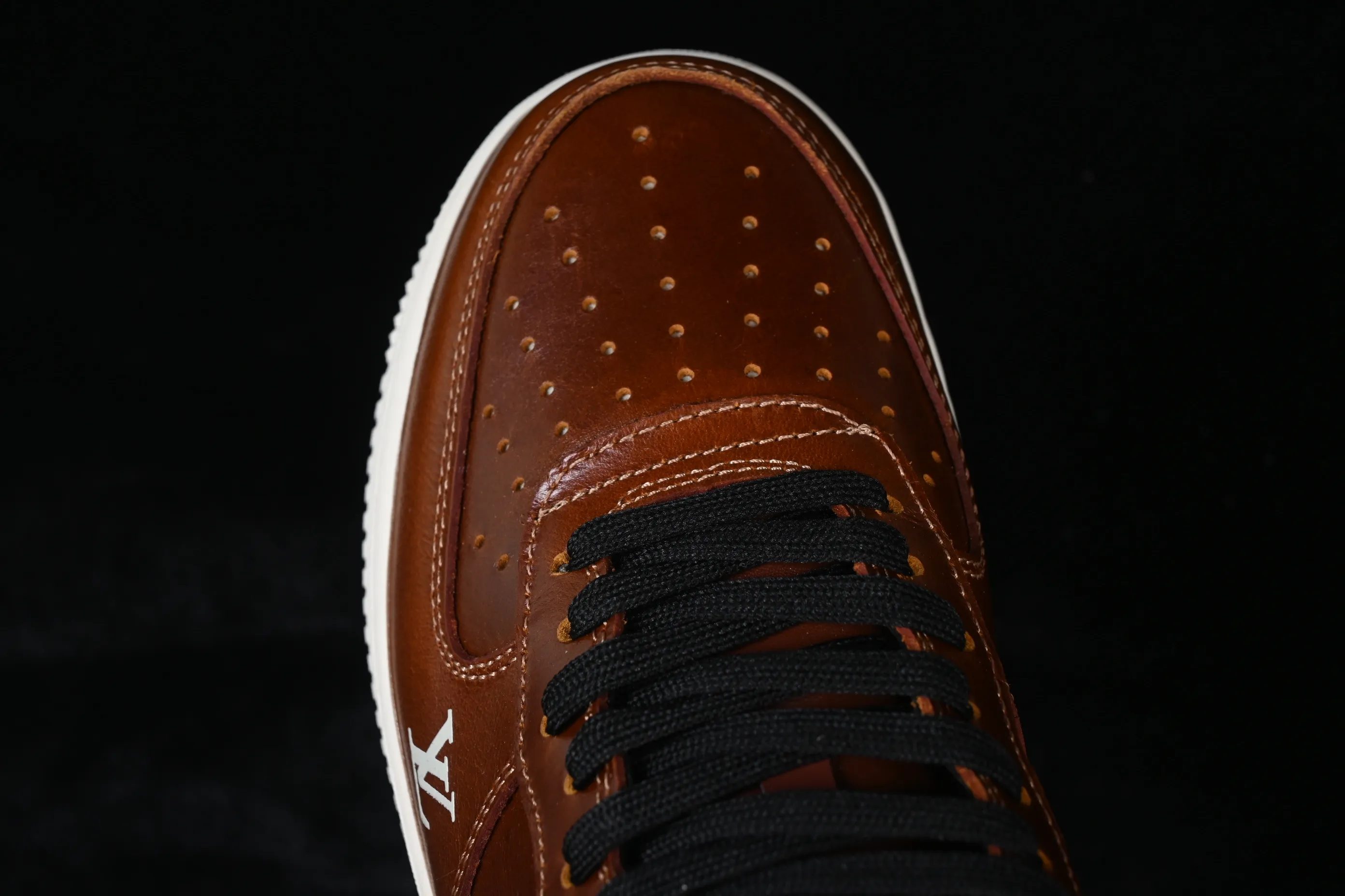 All categories Nk Air Force 1 Air Force series Nk Air Force 1 Low Air Force low-top Nike Air Force 1'07 Low LV joint brown and black bottom Air Force 1 low-top casual sneakers DF0188-120